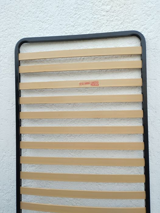 Estrado Pikolin como novo 180x95