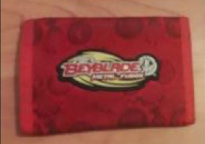 Carteiras nici e beyblade64862283652354121