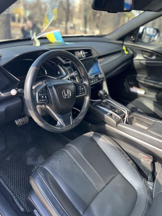 Honda civic X 2017