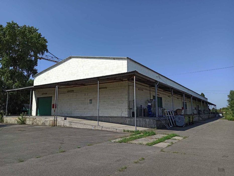 Складской комплекс 2000 м2.