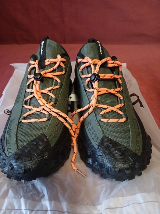 Мужские кроссовки