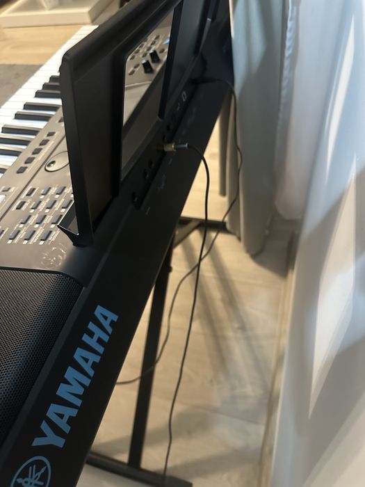 Keybord Yamaha E473 super stan! Statyw