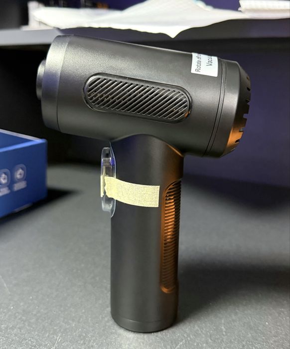 Автомобільний пилосос