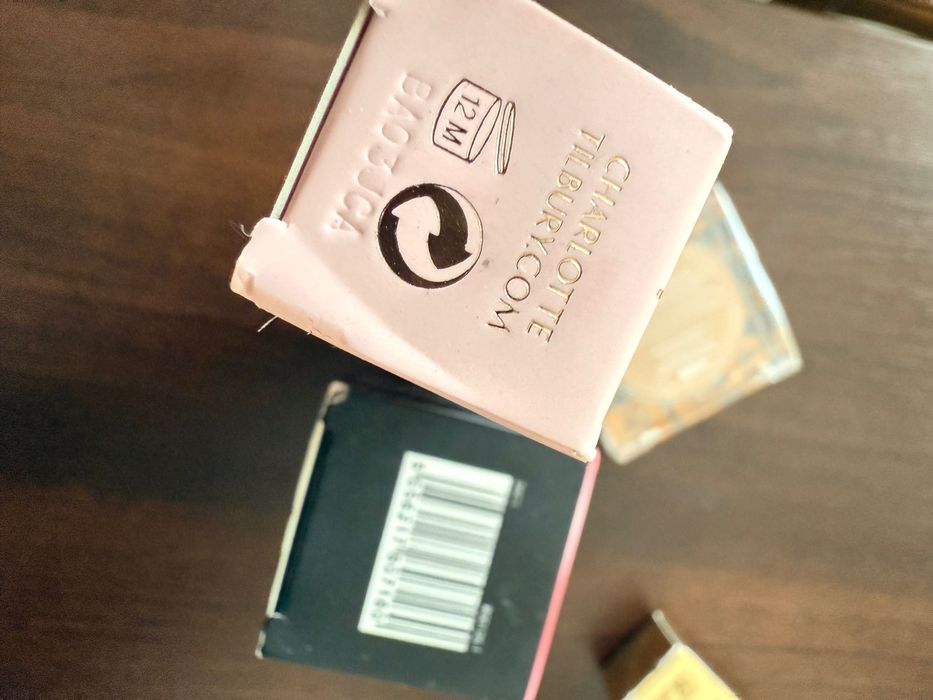 Румяна Рідкий хайлайтер Charlotte Tilbury Highlighter