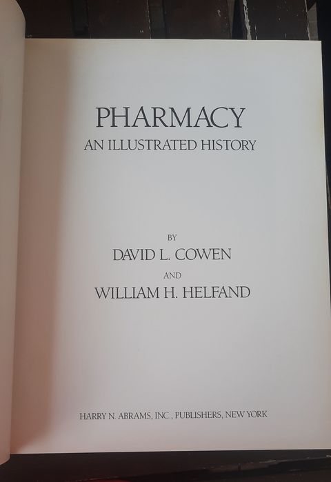 pharmacy an illustrated history