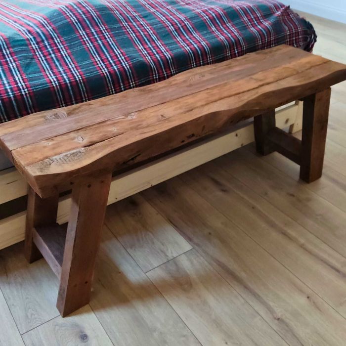 Ława Farmhouse – ręcznie robiony stolik z litego drewna