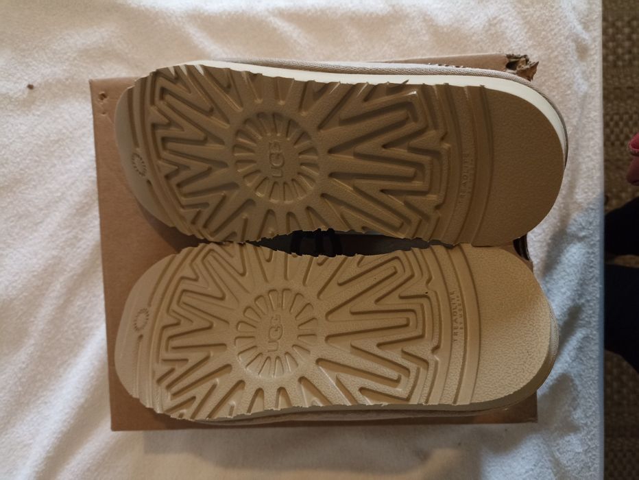 UGG Botim 37 como novo