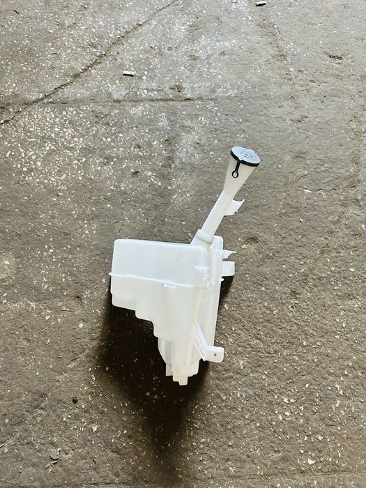 Бачок омивача nissan kicks 2017, 2021, 2022, 2024