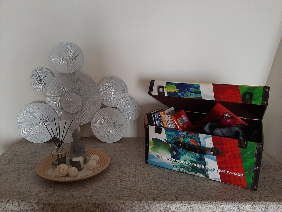 Moldura de metal prateada64586034979586121