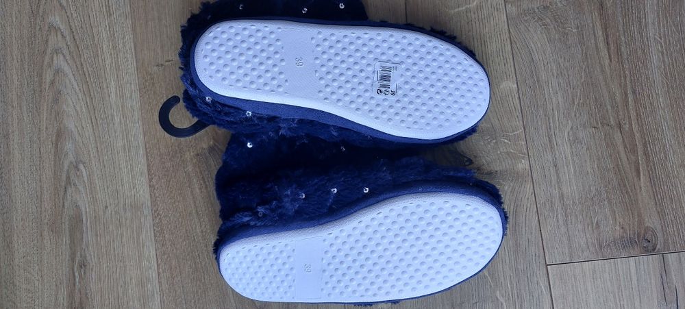 Kapcie damskie wysokie ocieplane In Extenso 39