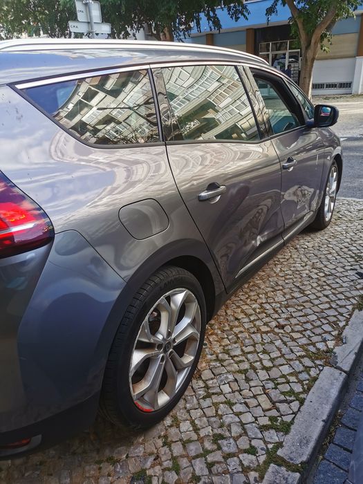 Renault Gran senic