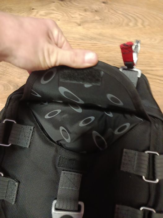 Oakley AP rollerbag tactical