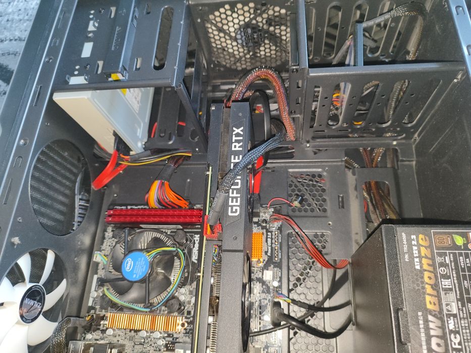 Komputer gamingowy i5 RTX 3070 8GB