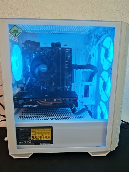 PC gaming Ryzen 5 3600X + RX 5700XT