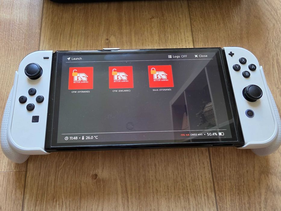 Nintendo Switch Oled (Branca) - Desbloqueada