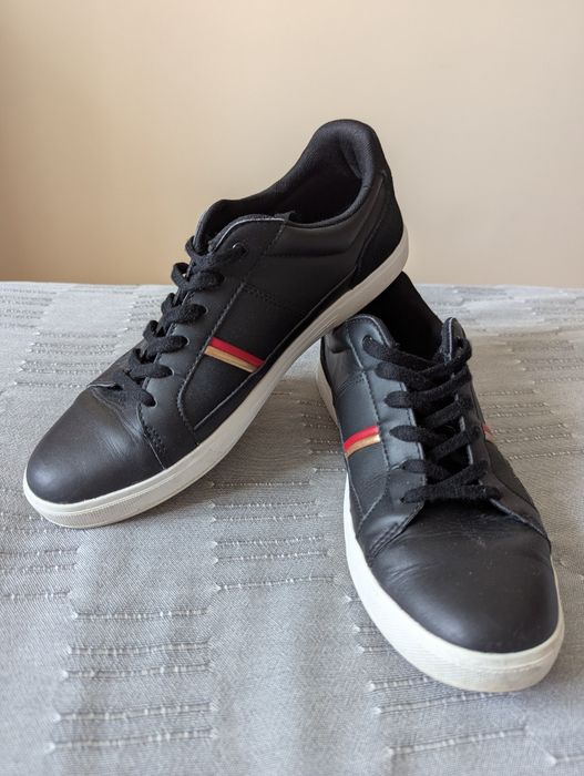 Оригинальные мужские кроссовки Lacoste EUROPA 319 1 SMA 7-38SMA00171B5. р40,5