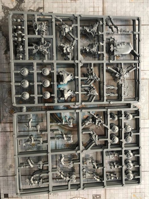 Warhammer Fantasy: 4 Dwarf Warriors(моделі, хобі)