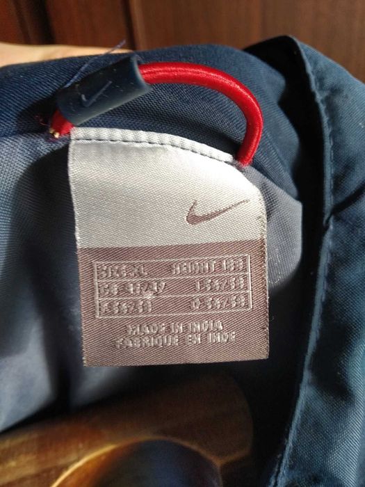 Casaco Unisexo Quente e Impermeável Azul - Nike - Tam. XL