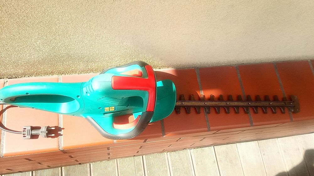 Nożyce do żywopłotu Bosch AHS 480-24 T
