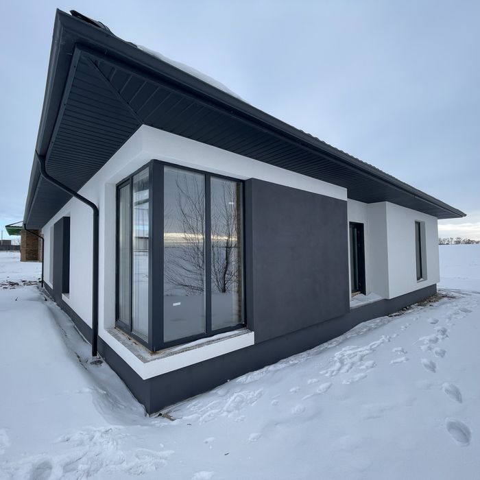 Продаж 1-поверхового котеджу