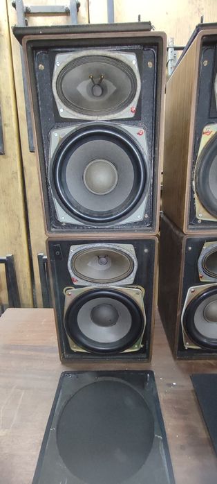 Продам колонки RFT 35va