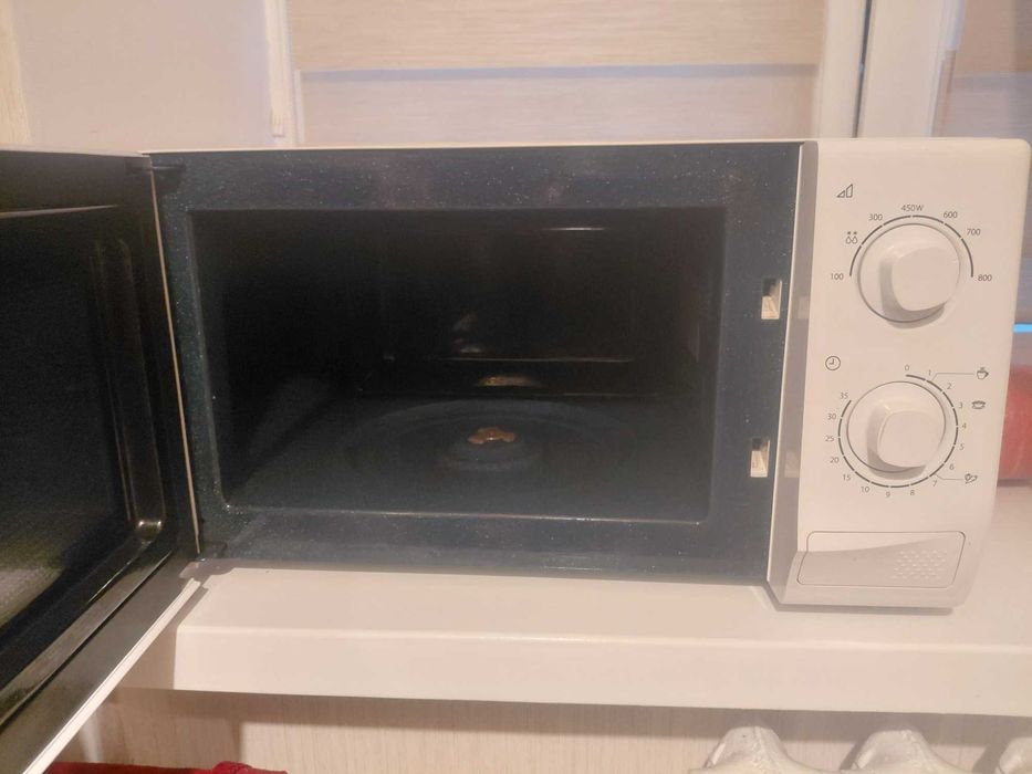 Продам мікрохвильова Samsung