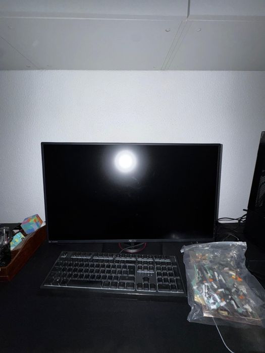 Monitor Asus TUF Gaming VG27AQ