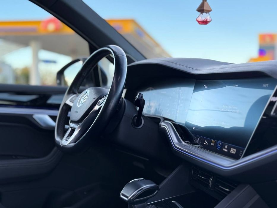 Продам Volkswagen Toureg