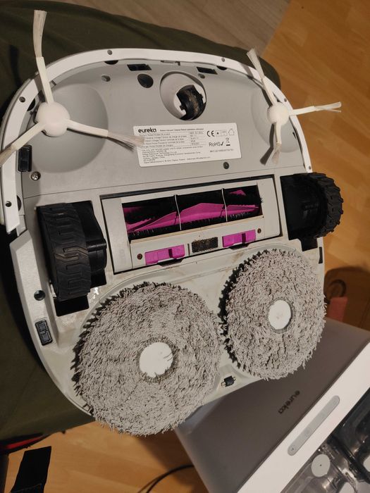 Robot sprzątająco - mopujący Eureka J12