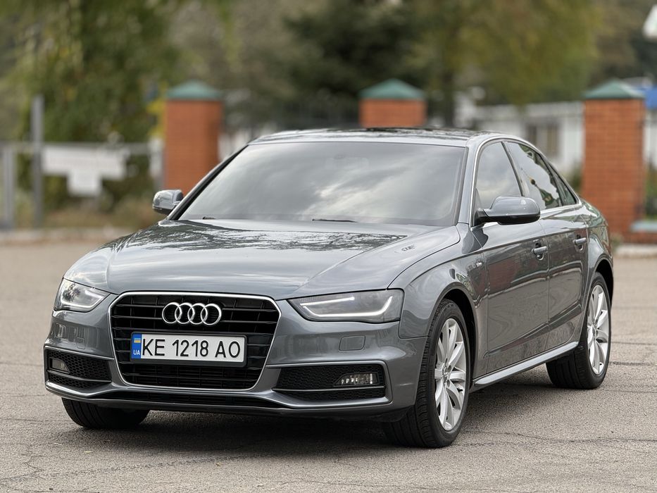 Audi A4 b8FL идеал