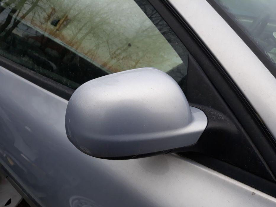 Vw passat b5 kombi silnik 1.8 1.9 kolor LB7Z