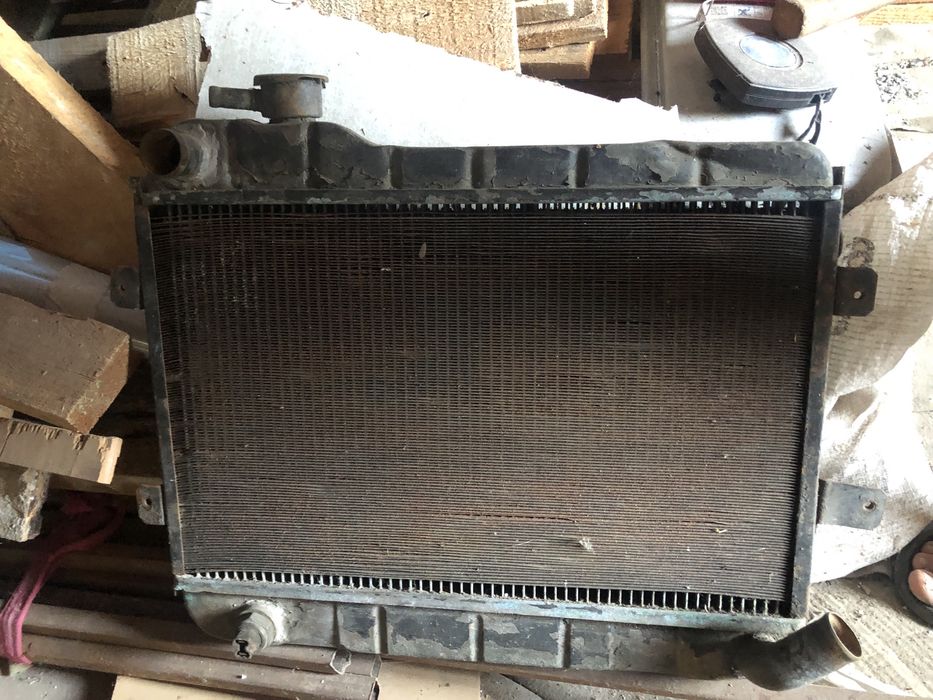 Продам радитор ваз и теплобменики разные