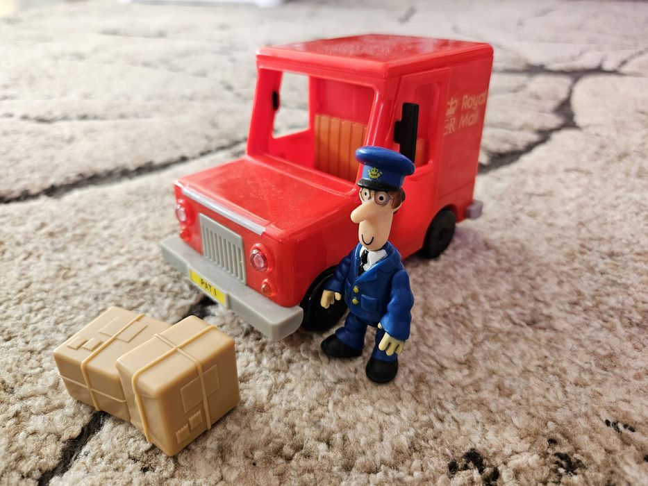 Listonosz Pat, samochód