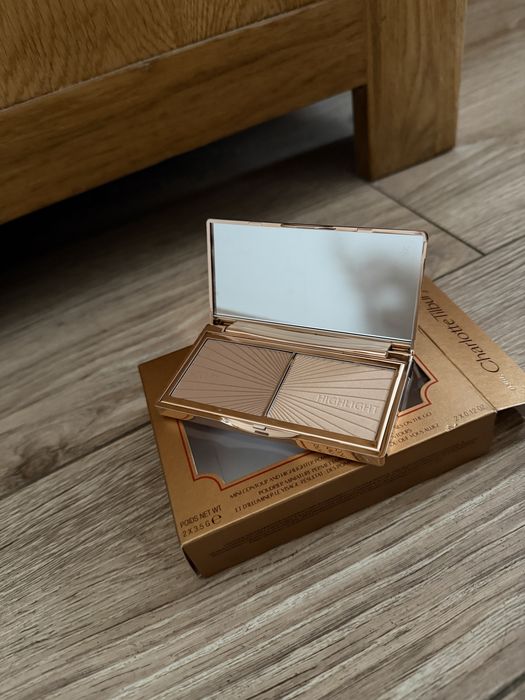 Paletka bronzer i rozświetlacz Charlotte Tilbury