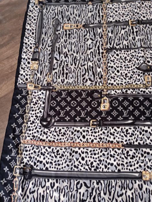 Chusta Luis Vuitton  bardzo duża