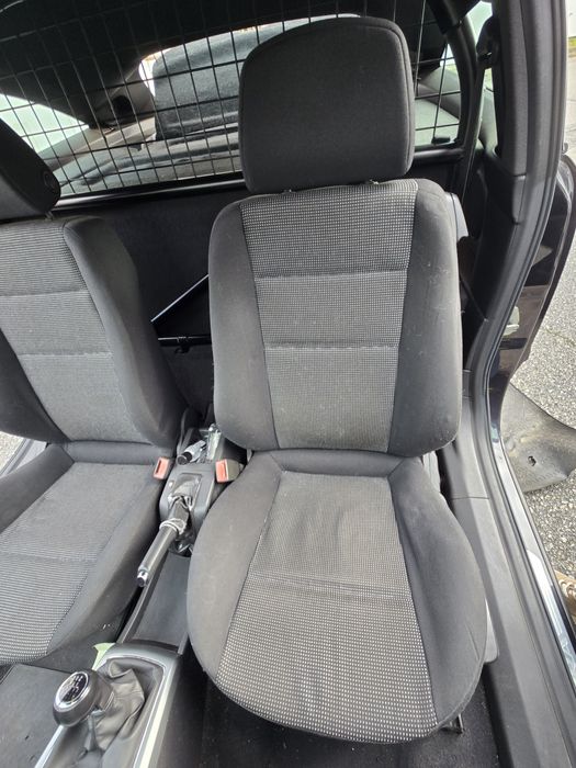 Opel Astra GTC comercial 1.3cdti 90cv