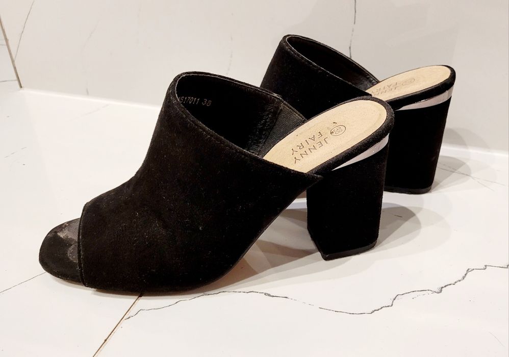 Klapki rozmiar 38 ccc