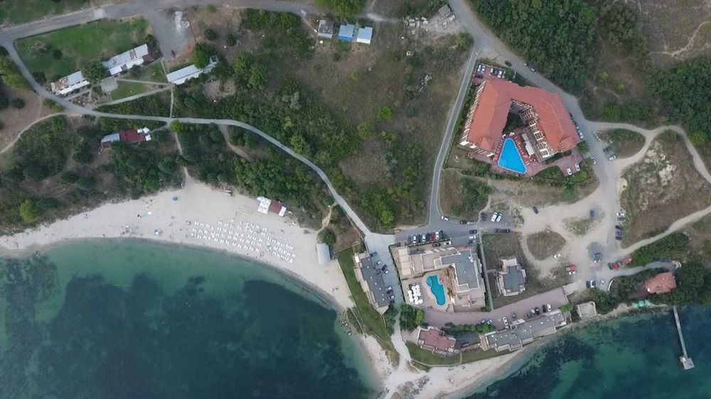 Квартира в Болгарии на первой линии моря в Несебре