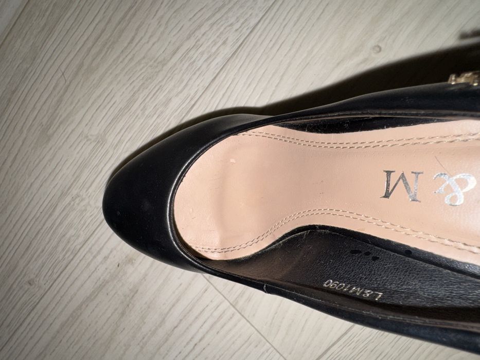 Жіночі туфлі на підборах 36р