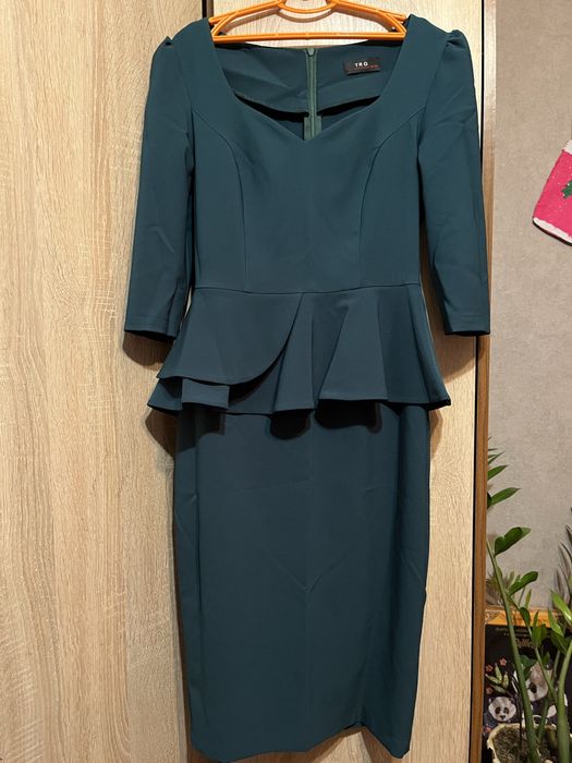 Сукні жіночі