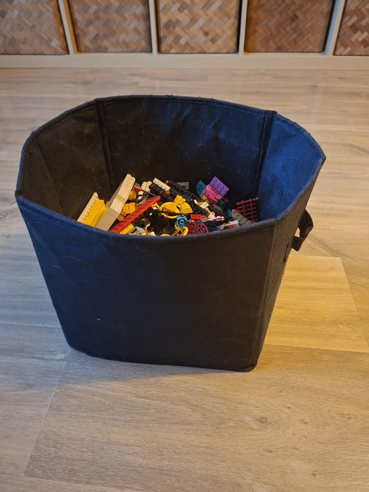 Karton klocków lego 2,8kg