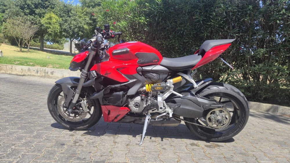 Ducati Streetfighter V2 === Extras em Carbono === Ver Descrição!!!