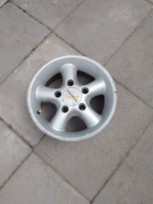 Jantes 15 bom estado sem pneus