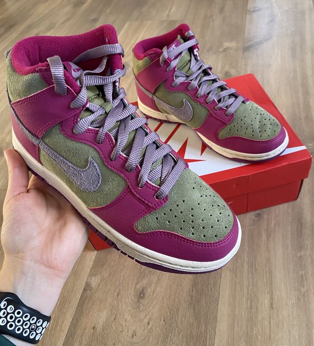 Dunk high dynamic berry