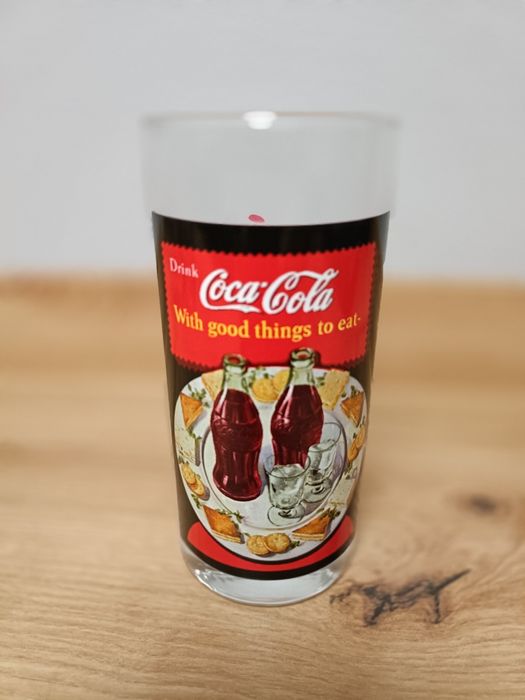 Zestaw szklanek kolekcjonerskich coca cola