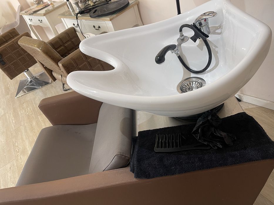 Rampa de lavagem de cabeleireiro