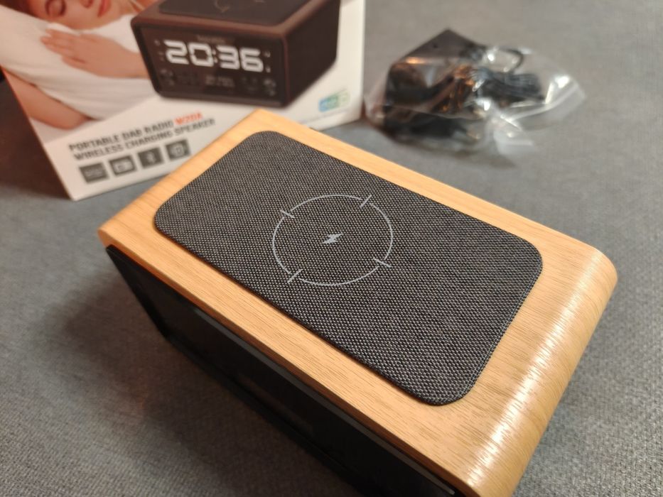 Radio cyfrowe DAB+ Inscabin W20A głośnik Bluetooth ładowarka Qi