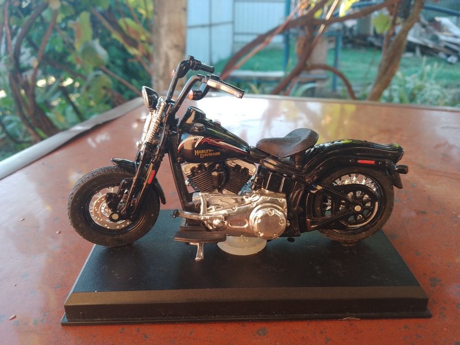 Модель мотоцикла Harley-Davidson