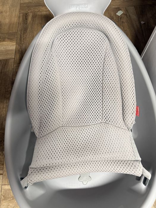 Wanienka the Skip Hop Moby 3-Stage Baby