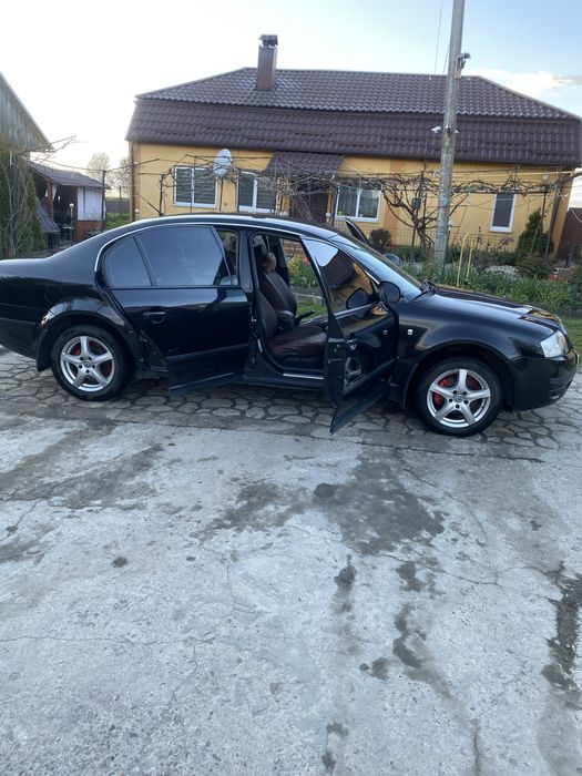Продам шкода суперб 1.9 дизель , 2007 рік 5600 доларів . Авто в хорошому стані